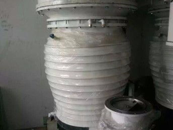 二手真空連續(xù)鍍膜機設備回收與銷售 深圳多弧磁控鍍膜機及空調(diào)制冷設備循環(huán)利用